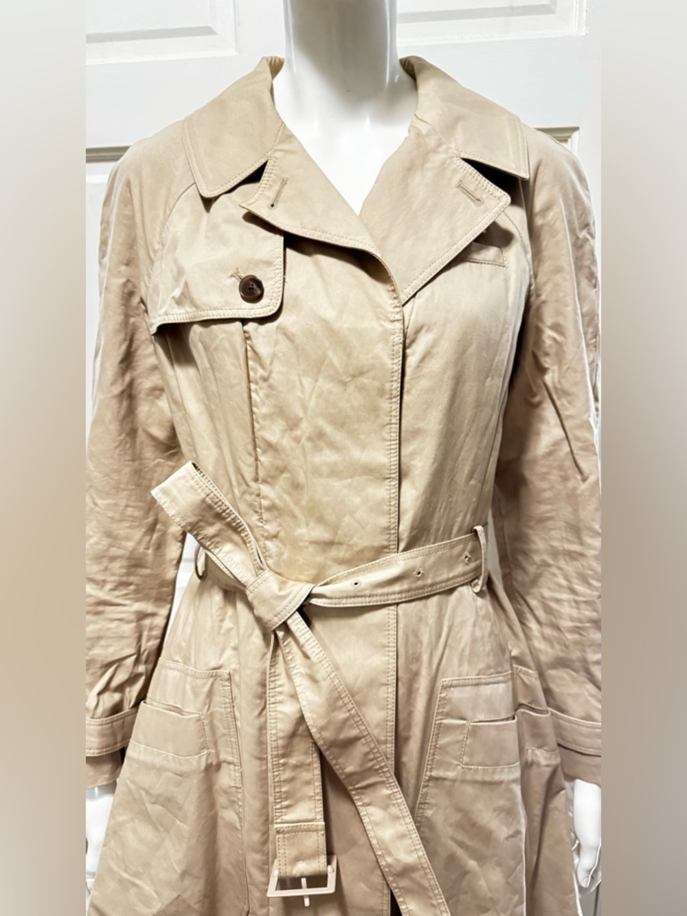 Tory Burch Womens Trench Coat Beige Collared Long Sleeve Buckle Size 6 - Picture 8 of 14